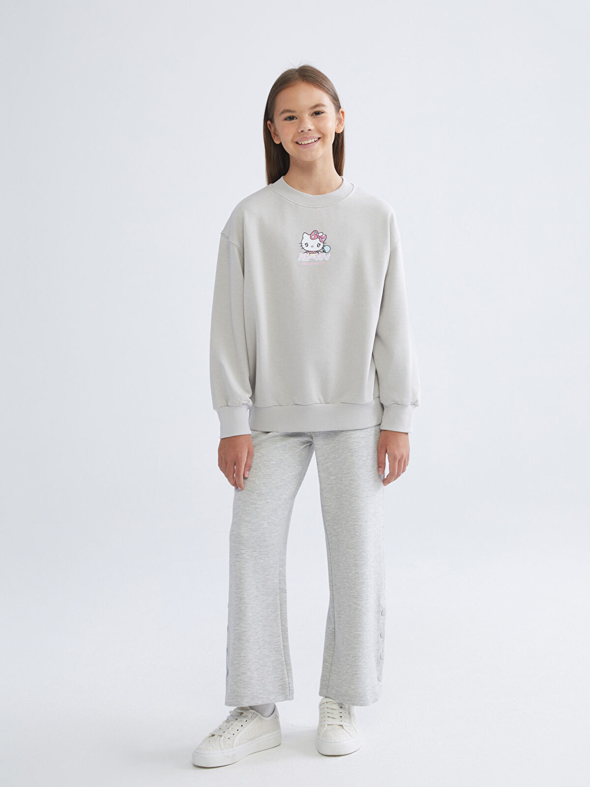 LCW Kids Hello Kitty Printed Girls' Sweatshirt - W56234Z4-ZHC - LC