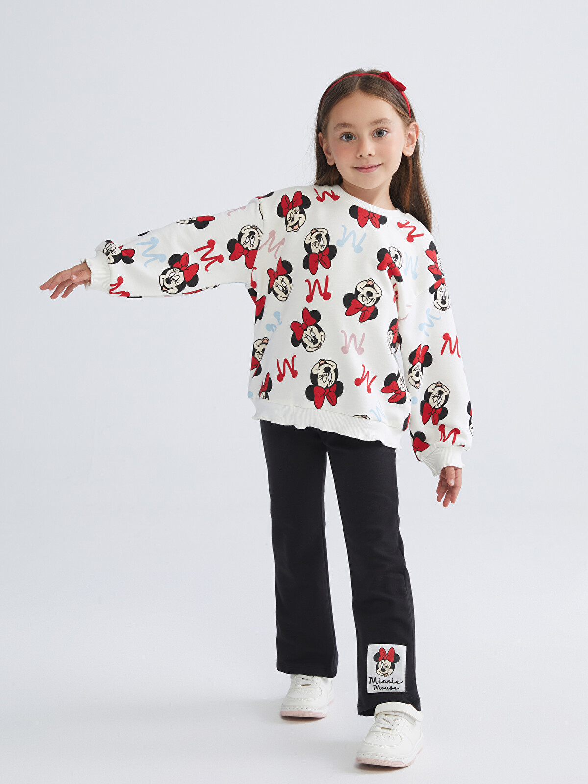 Minne girl （2023） LCW Kids Minnie Mouse Printed Girls' Sweatshirt And Leggings Pants