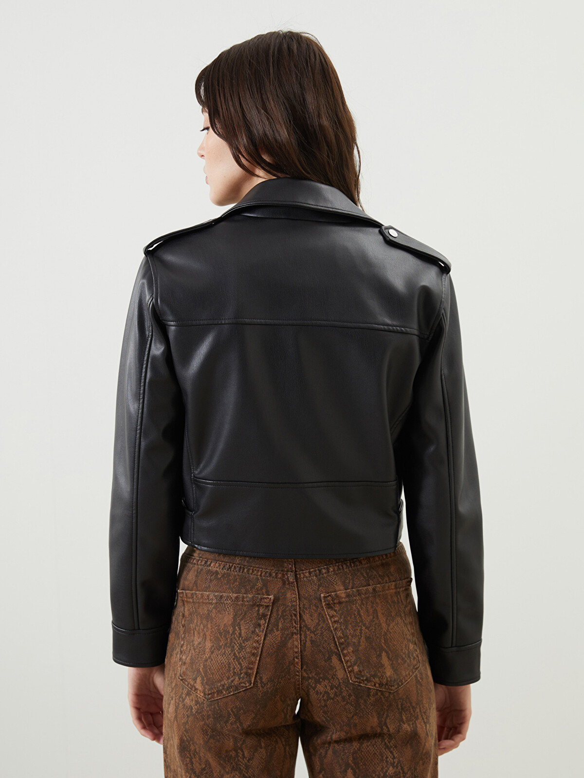 LCW Vision Biker Yaka Kadın Deri Görünümlü Ceket - W57770Z8-CVL