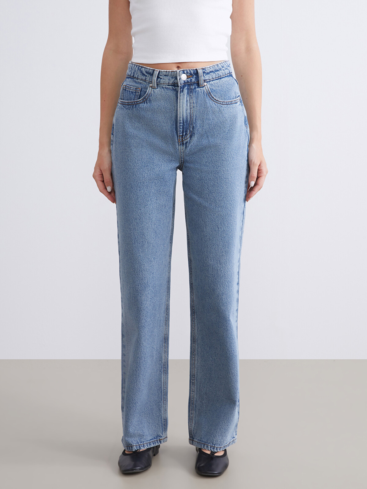XSIDE Straight Fit Kadın Jean Pantolon - W58322Z8-MD4 | LC Waikiki
