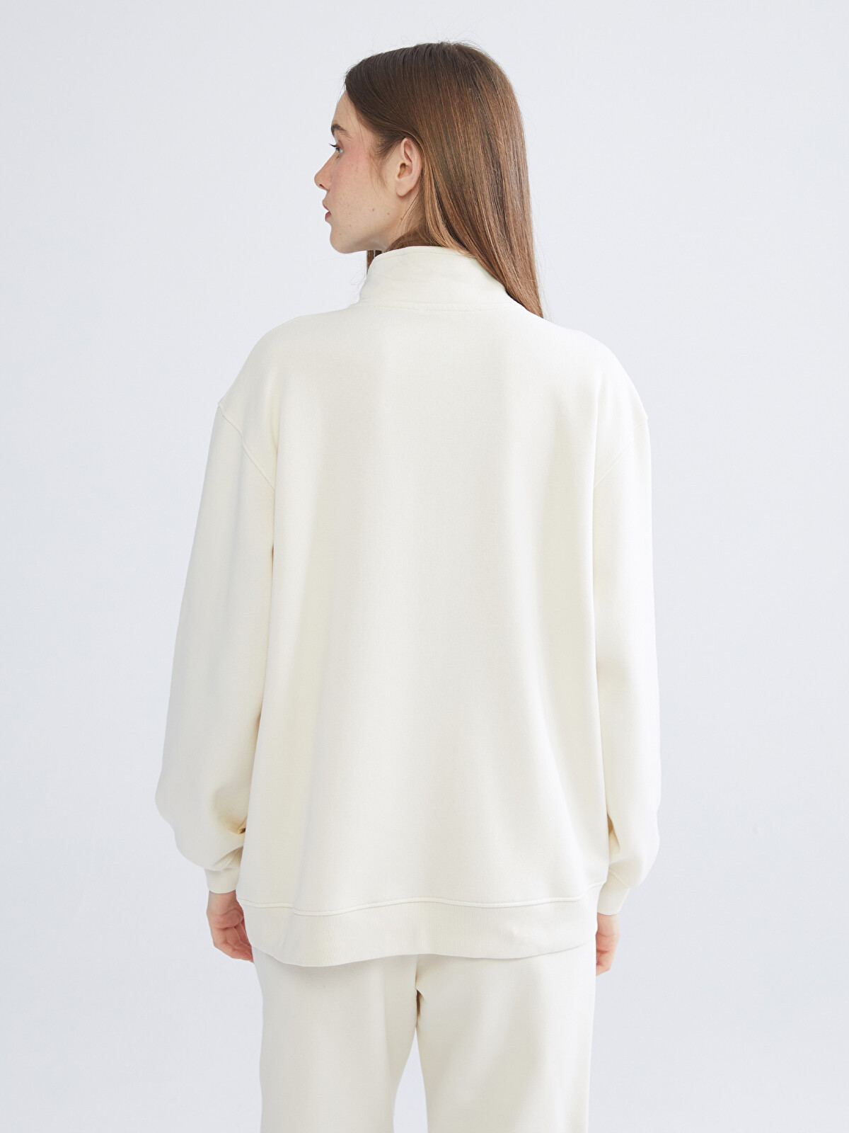 XSIDE Funnel Neck Embroidered Oversize Women's Thick Sweatshirt