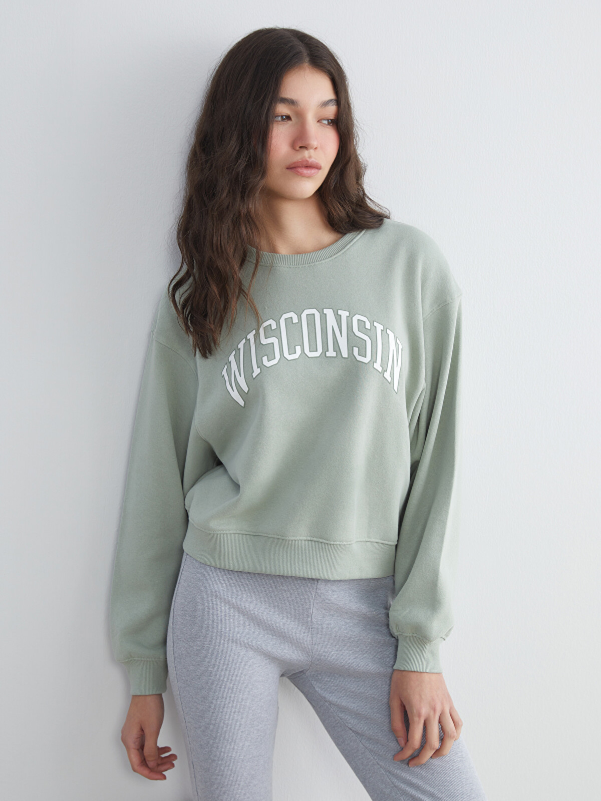 XSIDE Crew Neck Women's Sweatshirt - W58449Z8-Y0W | LC Waikiki