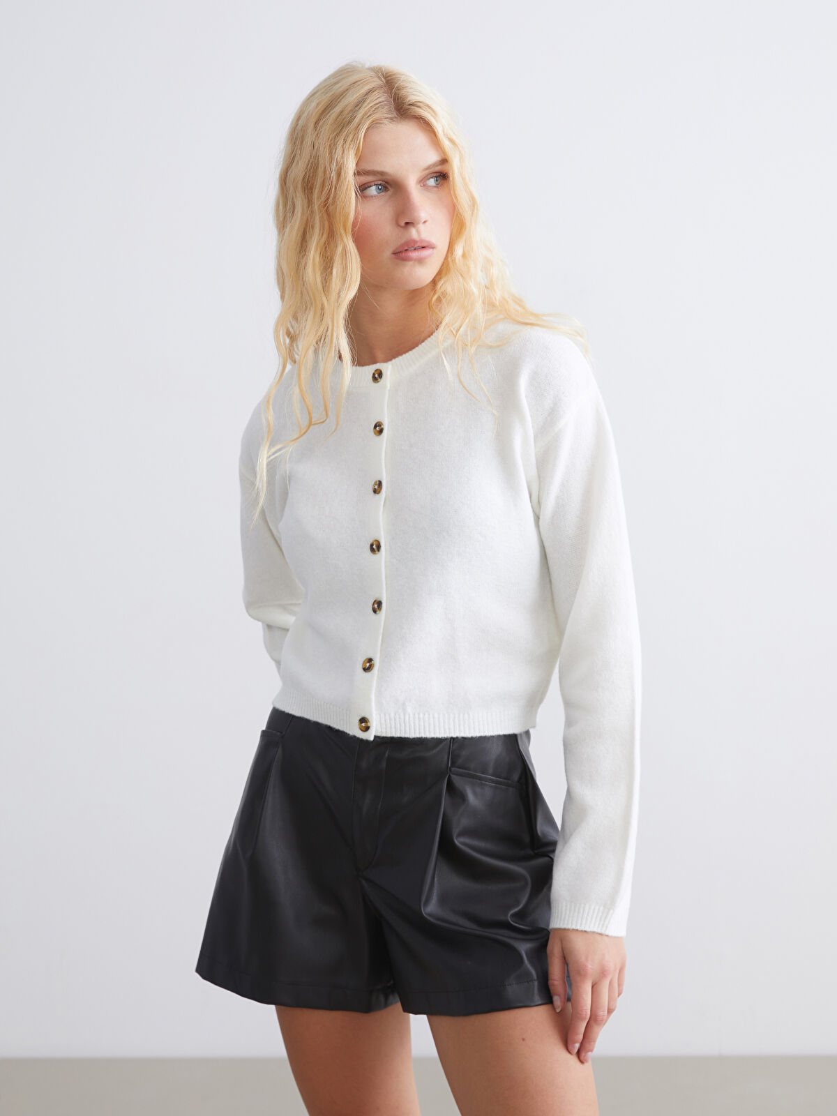 XSIDE Crew Neck Women's Knitwear Cardigan -W58529Z8-R9J - LC Waikiki