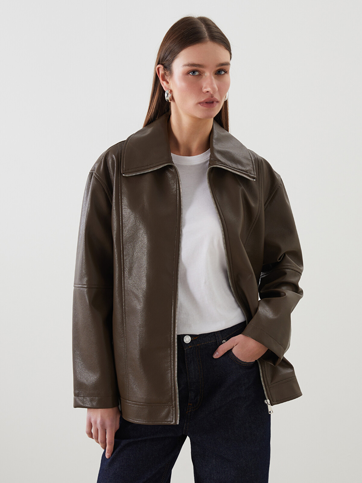 LCW Modest Oversize Kadın Deri Görünümlü Ceket - W58820Z8-CU8 | LC