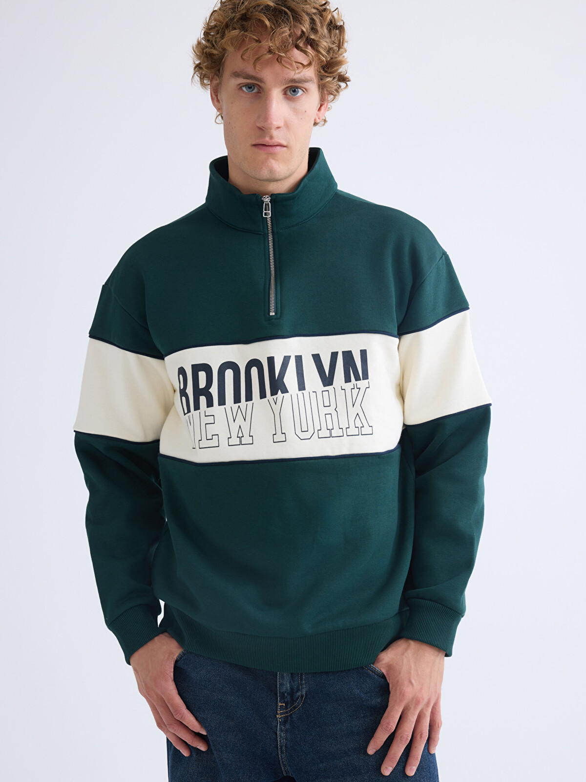 XSIDE Yeşil Dik Yaka Renk Bloklu Erkek Sweatshirt - W5AB74Z8-YED | LCW