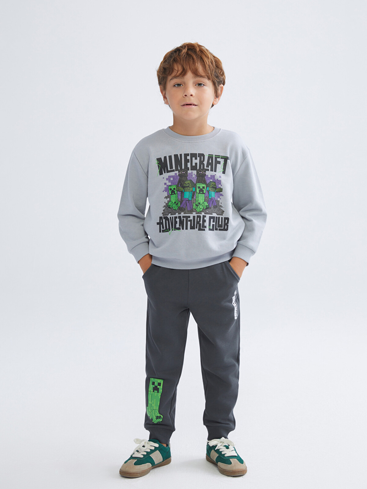 LCW Kids Gri 3 İplik Baskılı Loose & Bol Erkek Çocuk Sweatshirt