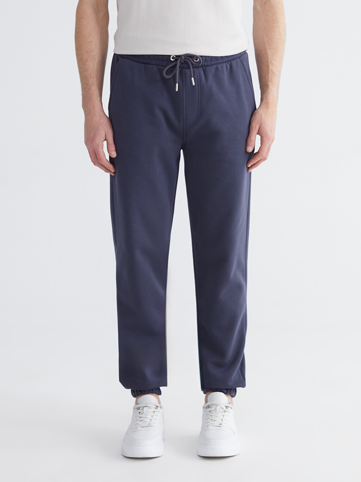 LCWAIKIKI Classic Relaxed Fit Men's Thick Jogger Sweatpants