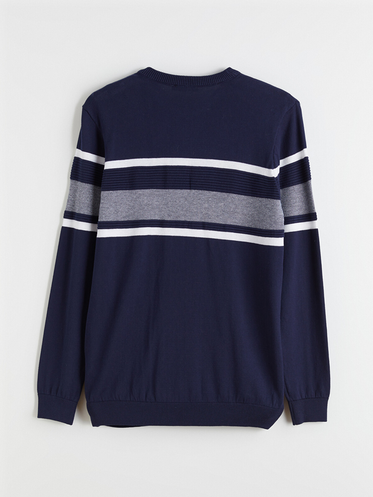 LCWAIKIKI Classic Crew Neck Long Sleeve Striped Men's Knitwear