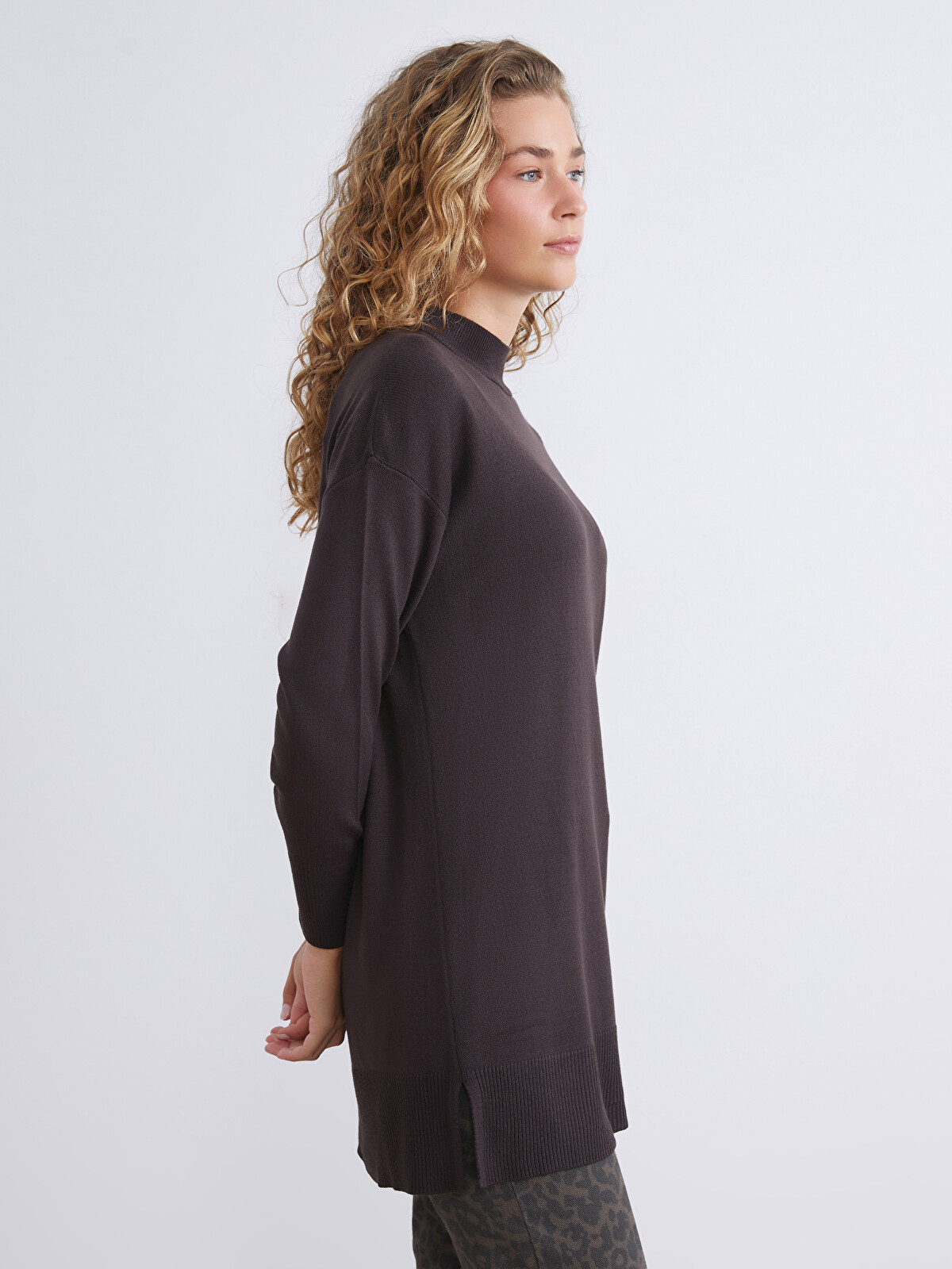 LCW Modest Kahverengi Dik Yaka Kadın Triko Tunik - W5CV21Z8-D7V | LCW