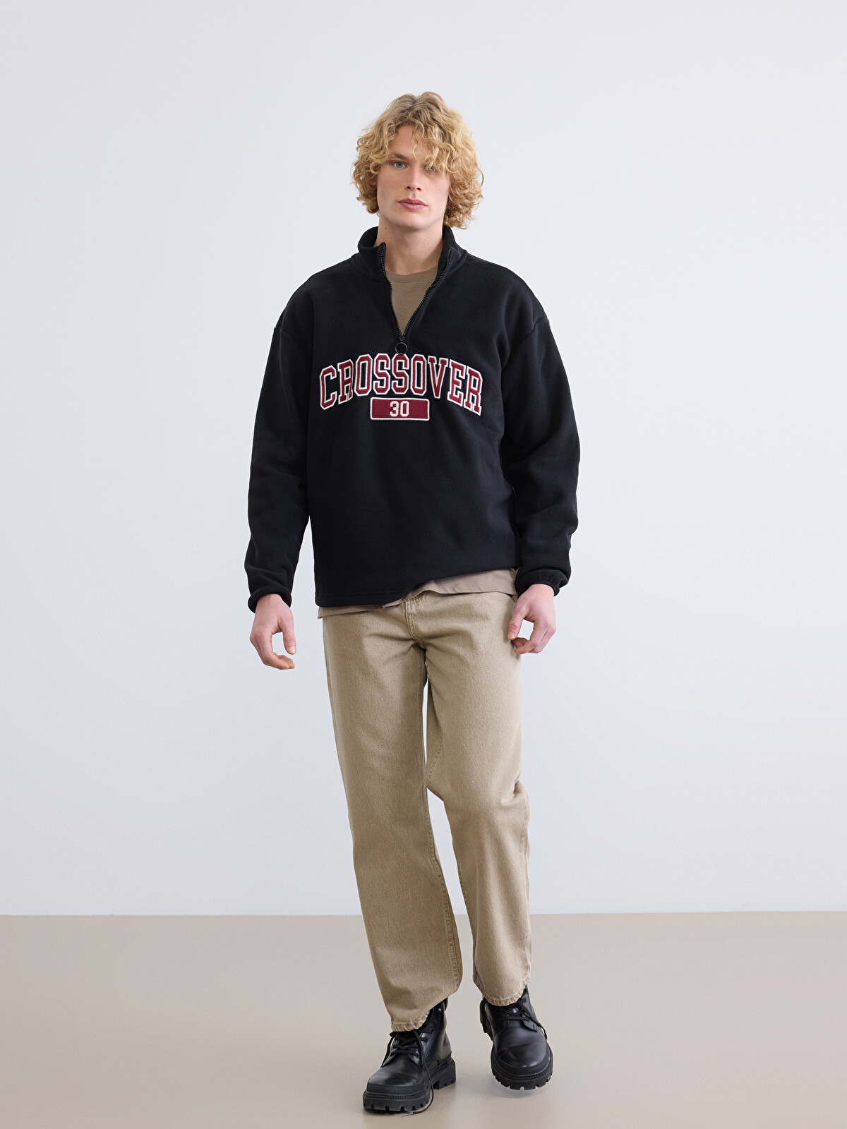 XSIDE Men's High-neck, Embroidered, Heavy Sweatshirt. - W5DB64Z8