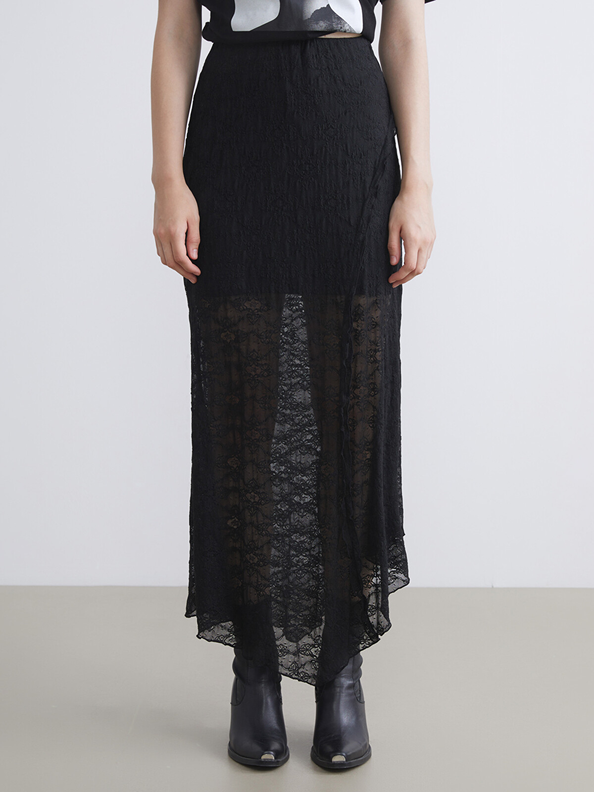 LCW Vision Elastic Waist Lace Crochet Skirt - W5DV48Z8-CVL | LC