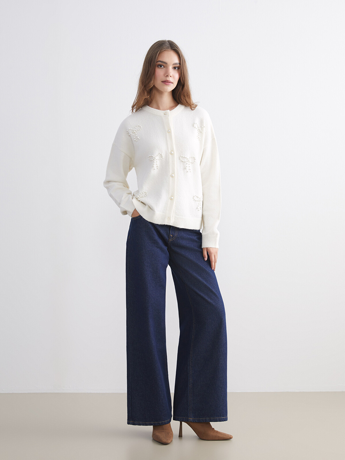LCW Modest Crew Neck Beaded Women's Knit Cardigan - W5EB29Z8-FEX