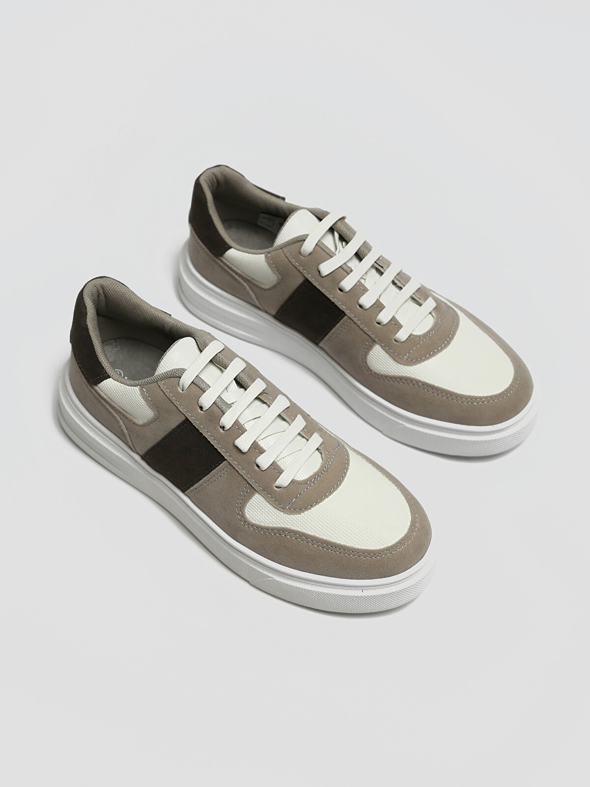 LCW STEPS Lace-Up Men's Sneakers - W5EO43Z8-CWL | LC Waikiki