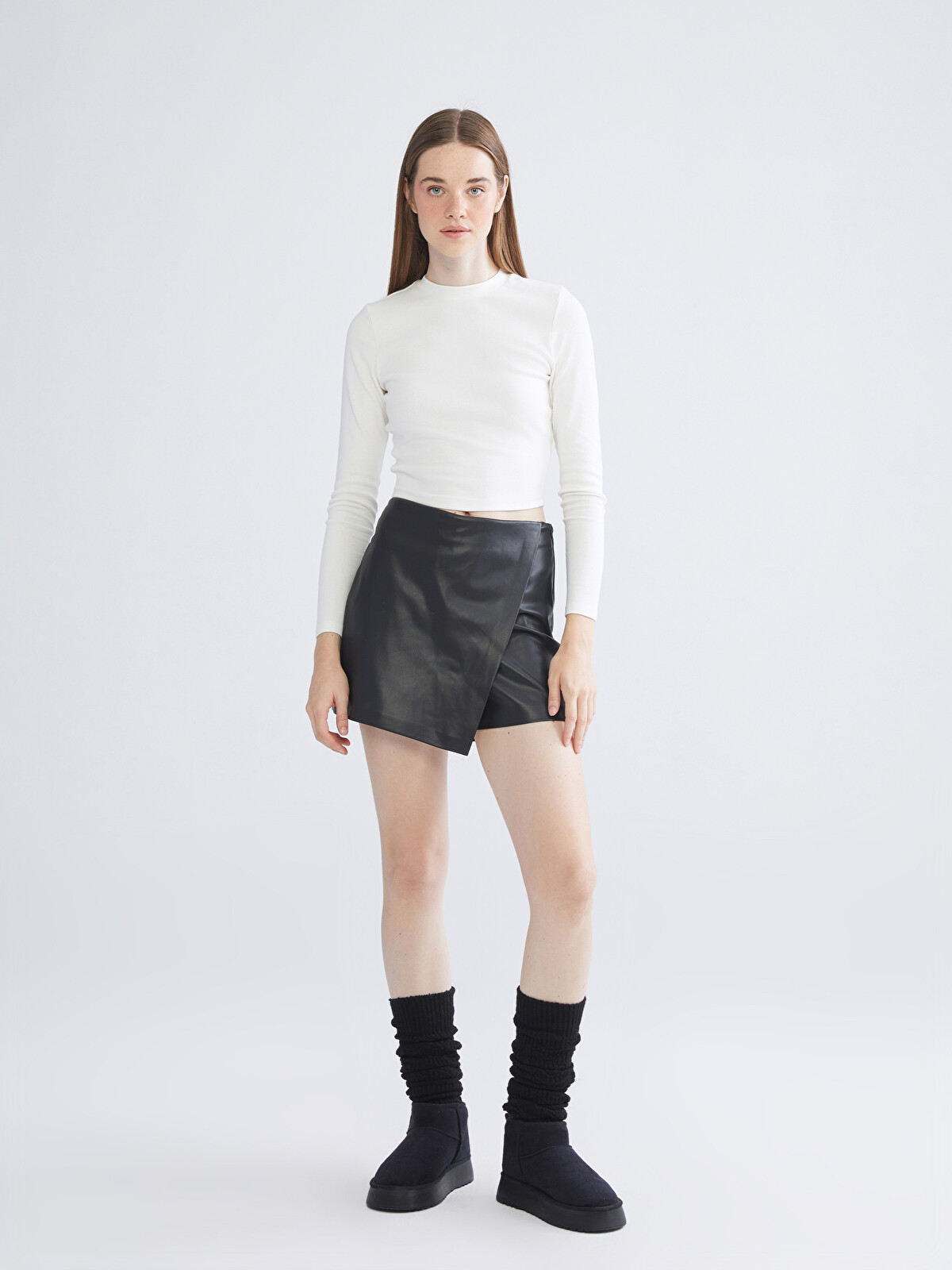 XSIDE Fustă-pantalon din Piele Ecologică cu Curea și Fermoar