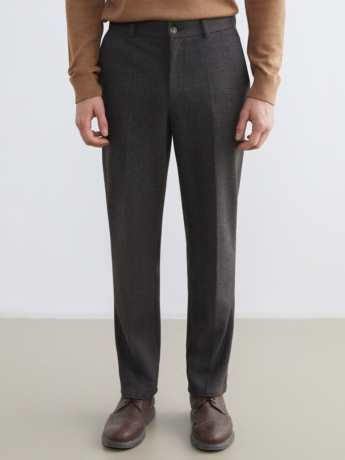 金*衛様 BROCHURE 1P WOOL SLACKS SOUTHBLUE Standard Fit Men's Trousers - W5EQ36Z8-ZZ0 | LC Waikiki