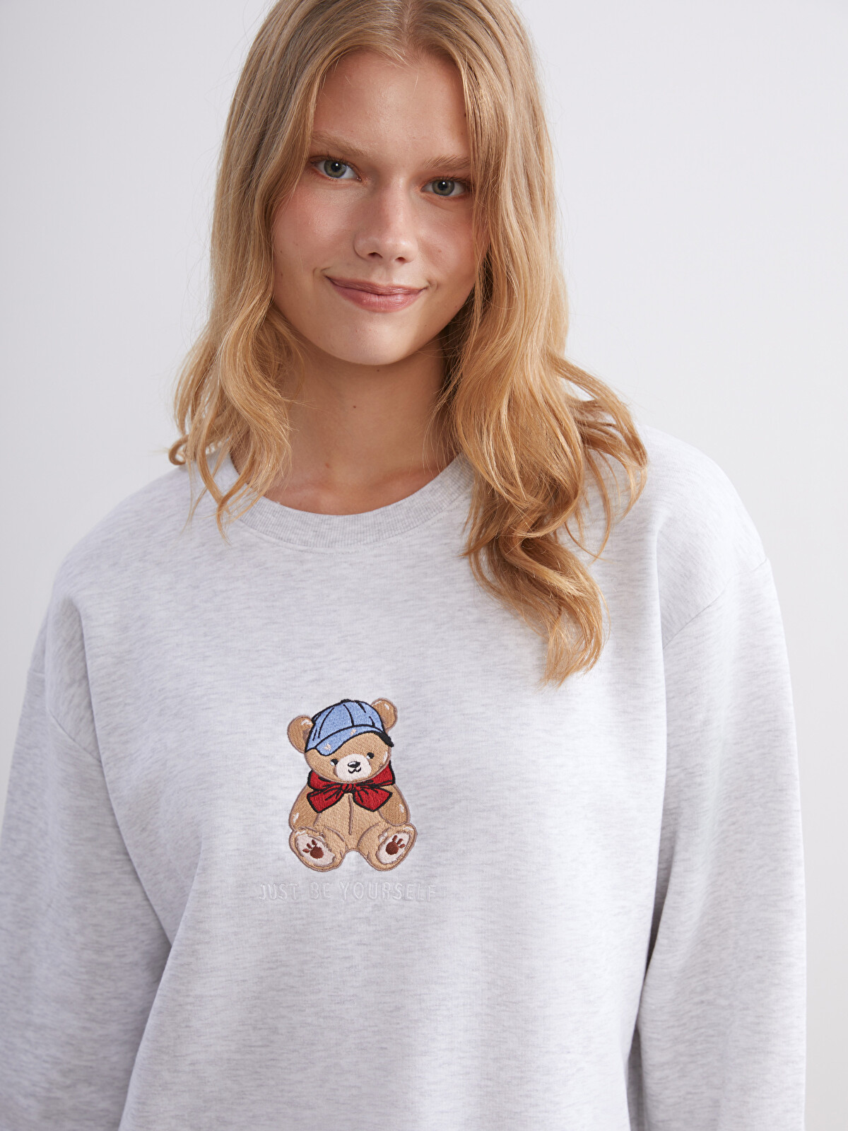 XSIDE Embroidered Oversize Women's Thick Sweatshirt - W5ER62Z8-CY9