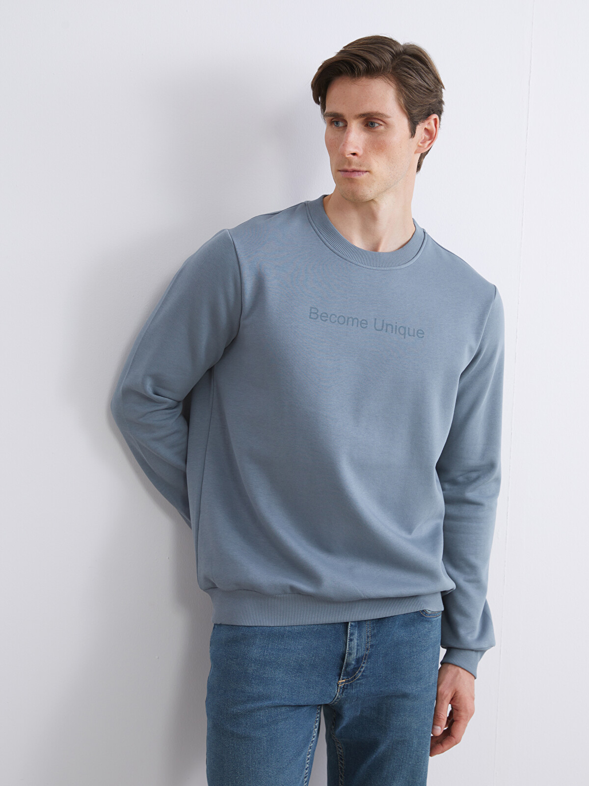 LC WAIKIKI Crew Neck Printed Men's Sweatshirt - W5G307Z8-Y0L - LC