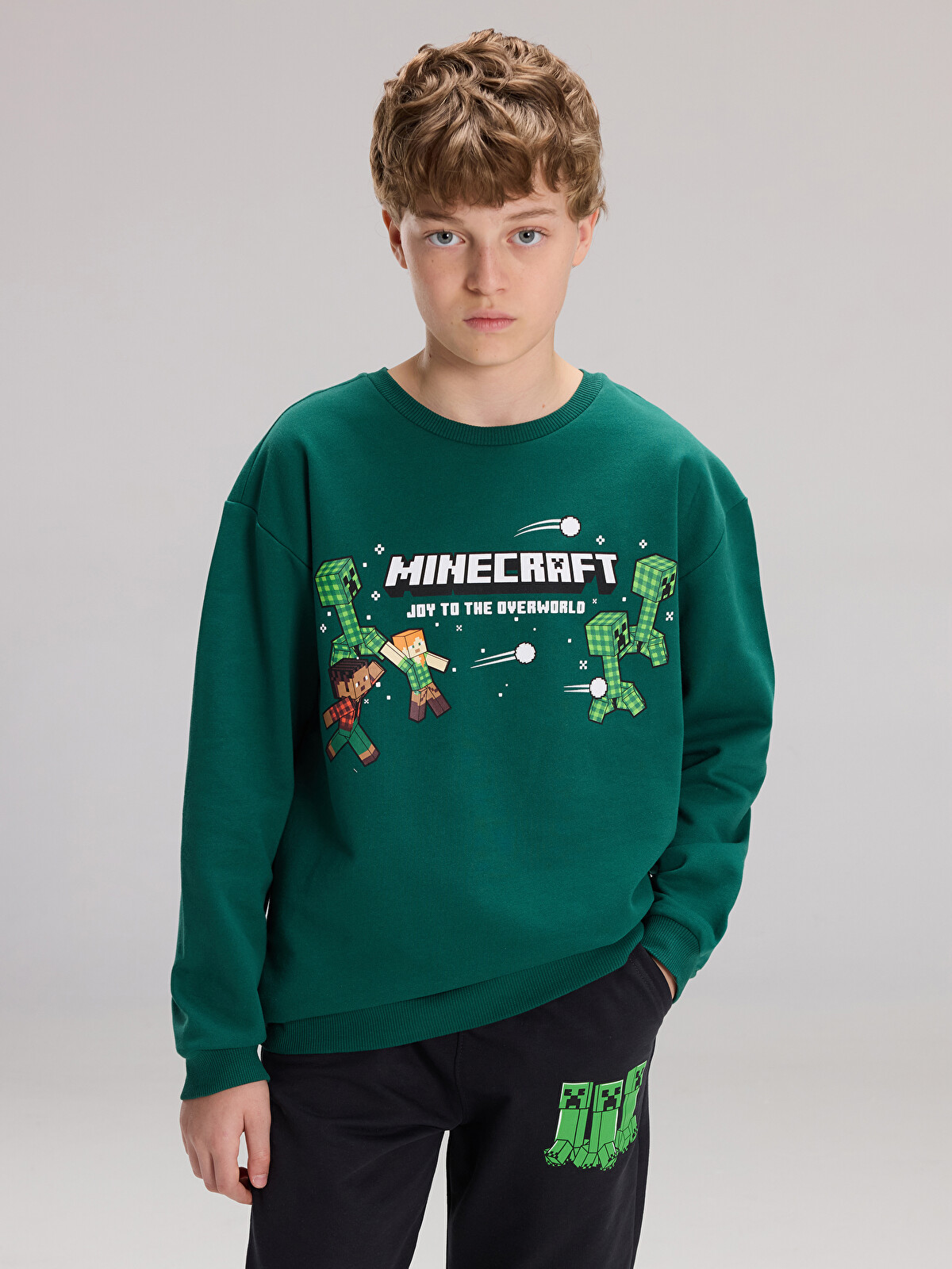 LCW Kids Yeşil Bisiklet Yaka Minecraft Baskılı Erkek Çocuk