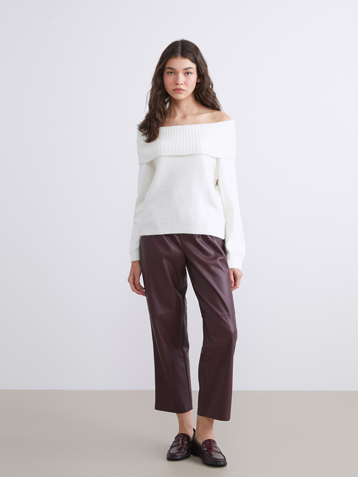 XSIDE Elasticated Waist Faux Leather Women's Trousers - W5GU19Z8