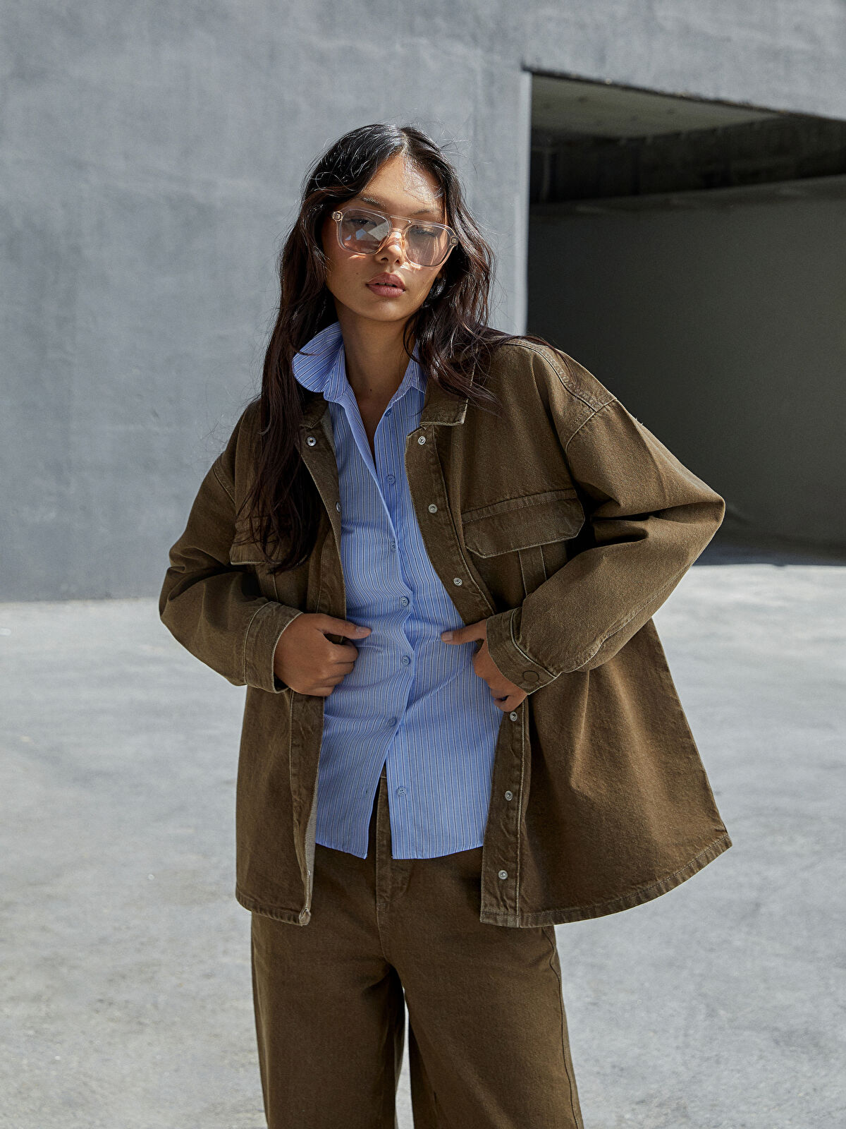 cozy brown jacket outer / 大人s（mom） Glossy Vegan Leather Bomber Jacket | OAK + FORT