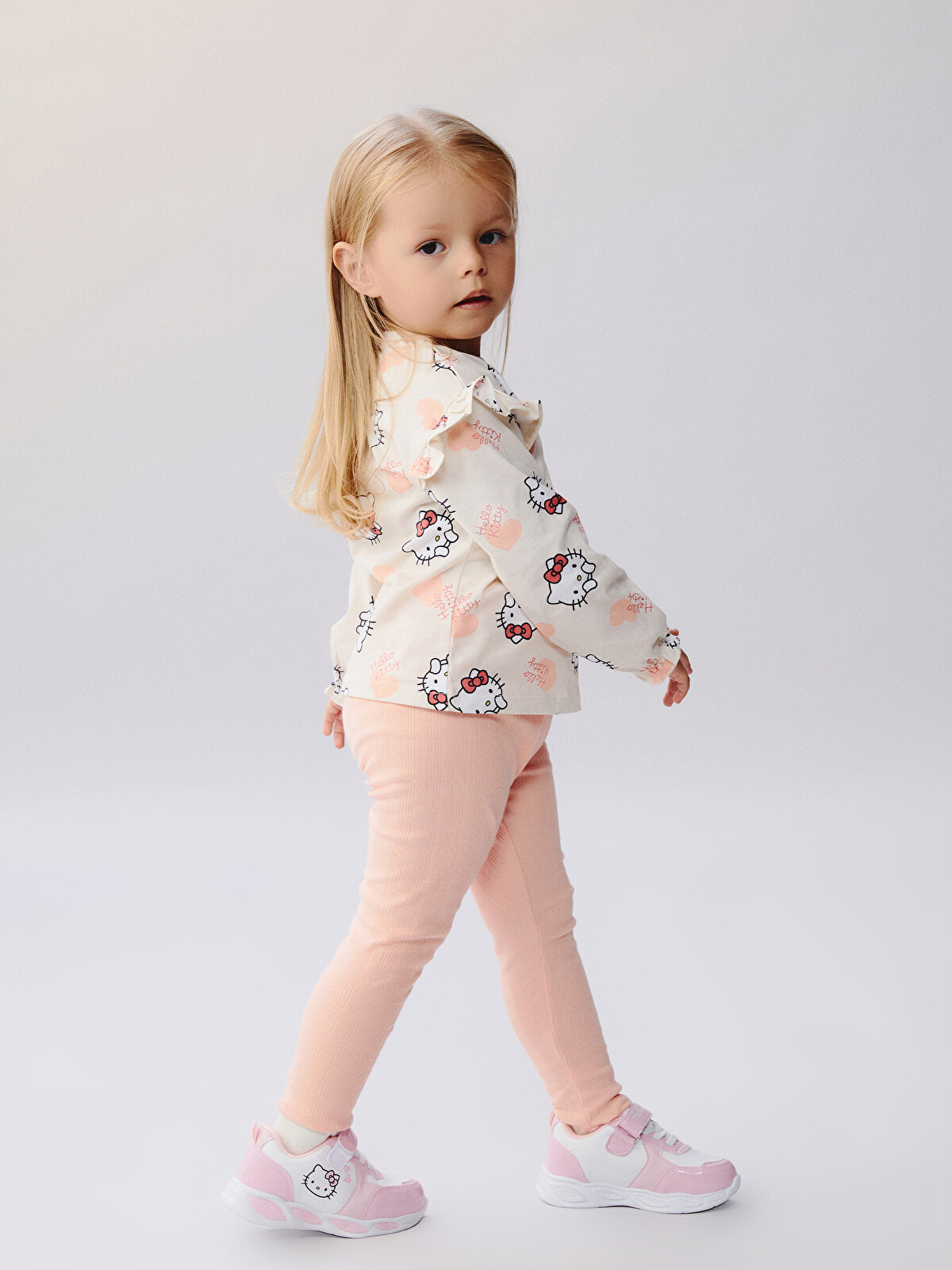 LCW STEPS Hello Kitty Baskılı Kız Bebek Spor Ayakkabı - W5HL15Z1