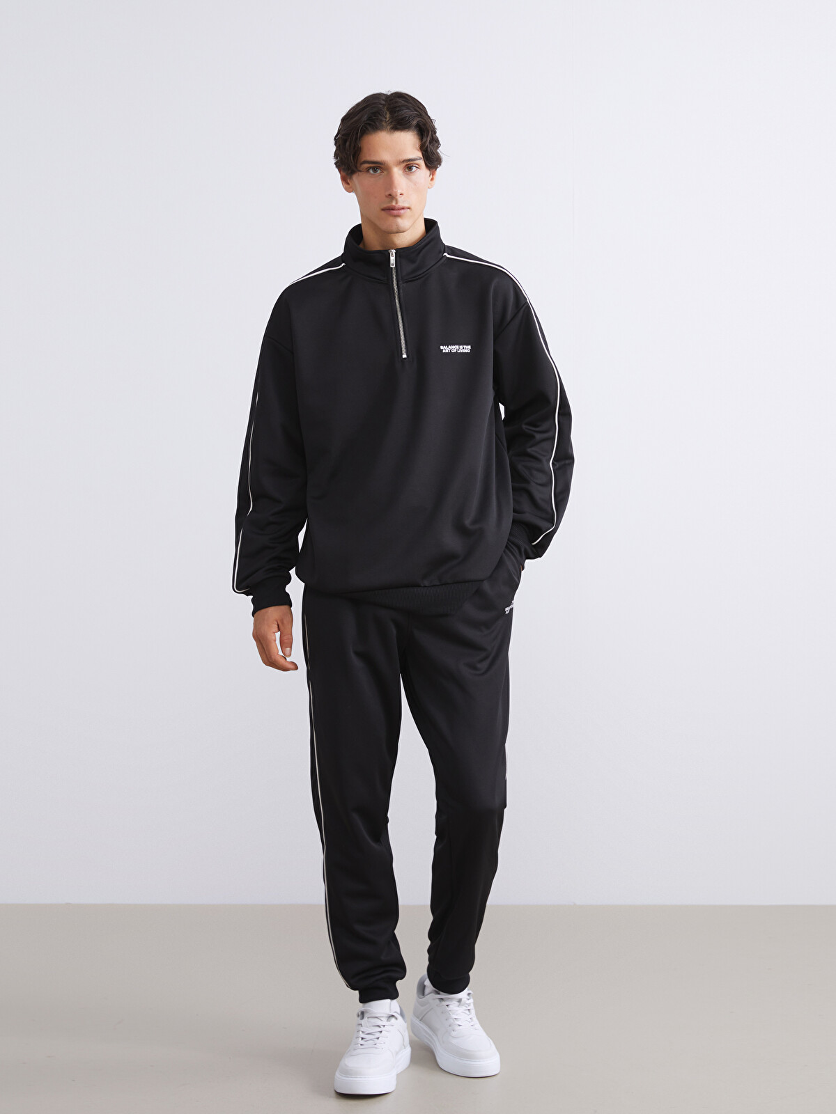 XSIDE Siyah Standart Kalıp Erkek Jogger Eşofman Altı - W5HT51Z8
