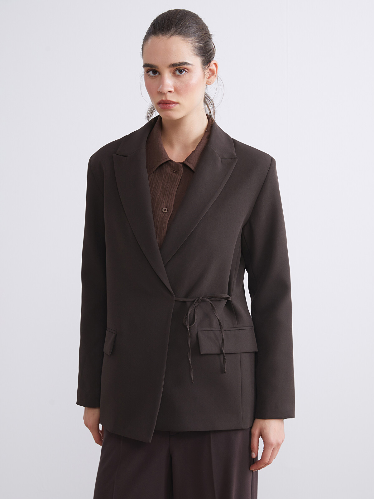 LCW Vision Kruvaze Yaka Bağlamalı Kadın Blazer Ceket - W5J098Z8