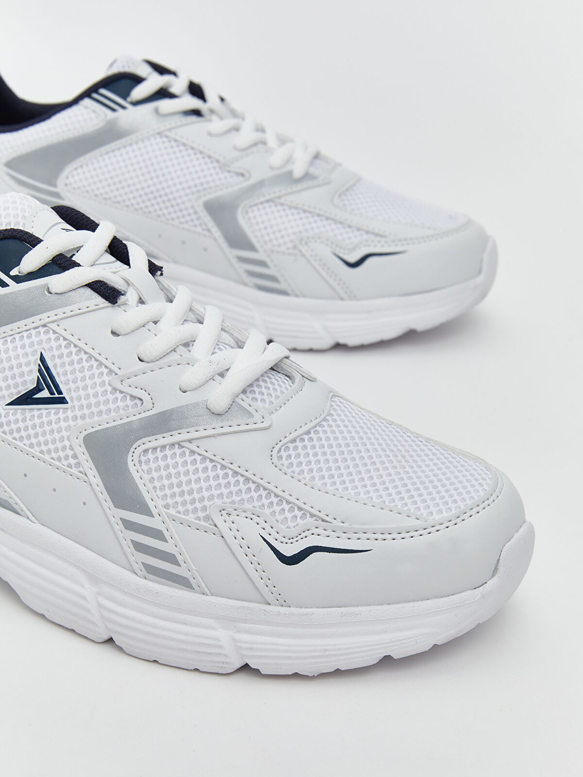 Boulder Beyaz Bağcıklı Erkek Spor Ayakkabı - W5J688Z8-J5E | LCW