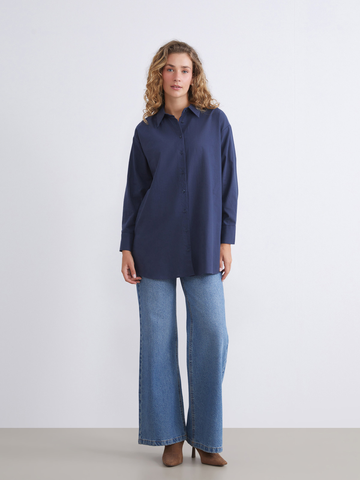 LCW Modest Loose Fit Women's Shirt Tunic - W5JN02Z8-CX1 | LC Waikiki