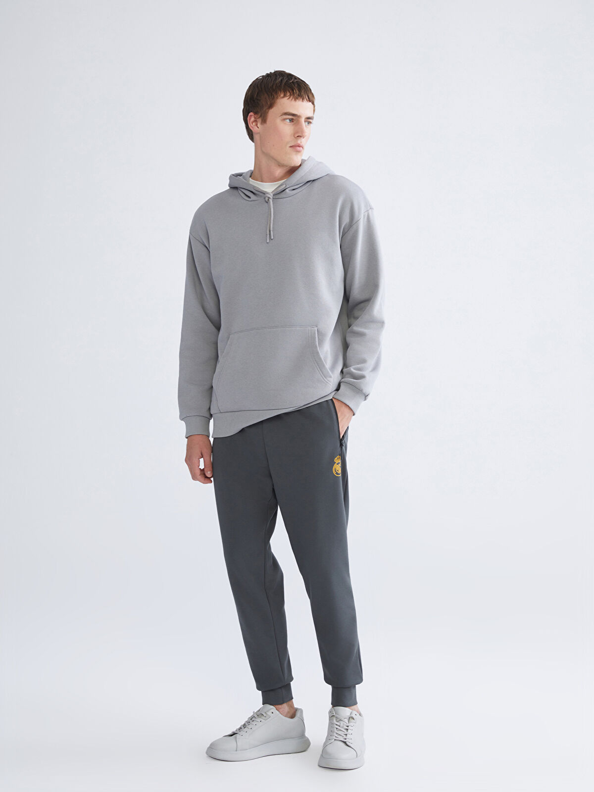 XSIDE ACTIVE Gri Slim Fit Real Madrid Baskılı Erkek Jogger Eşofman