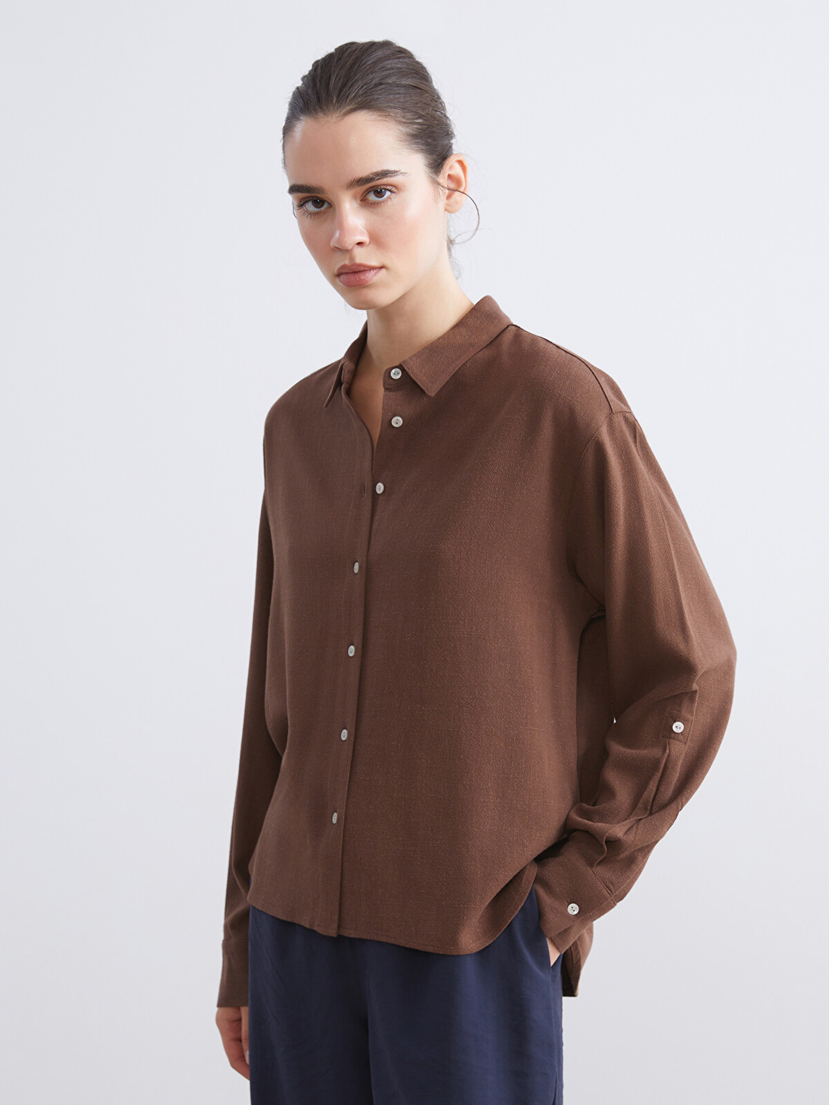 louren シャツ　ブラウン LCW Vision Linen Blend Women's Shirt - W5K156Z8-D2N | LC Waikiki