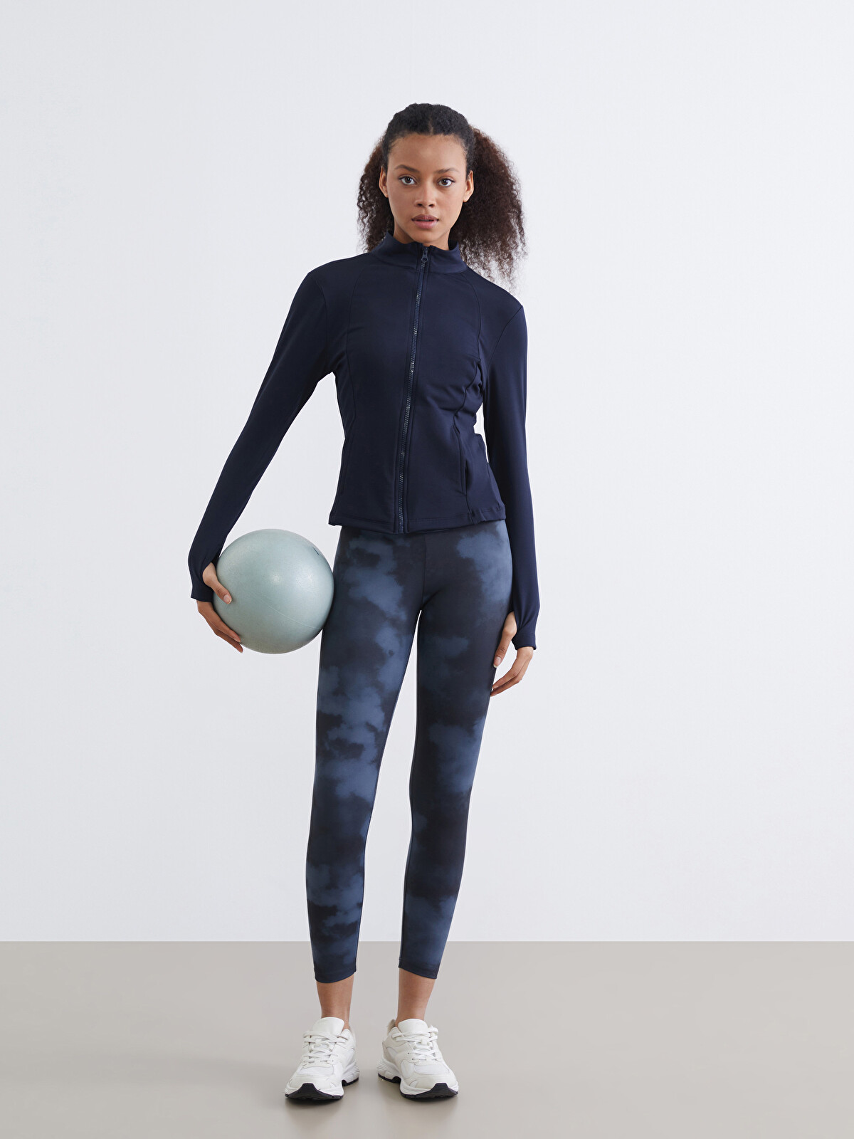 KOOR SPORT Funnel Neck Finger Hole Women's Zippered Sweatshirt