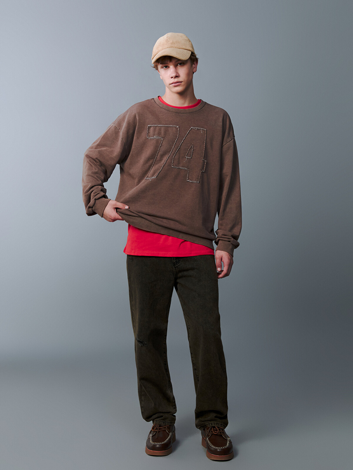 LCW Teen Crew Neck Boys' Sweatshirt - W5KK97Z4-8HG | LC Waikiki