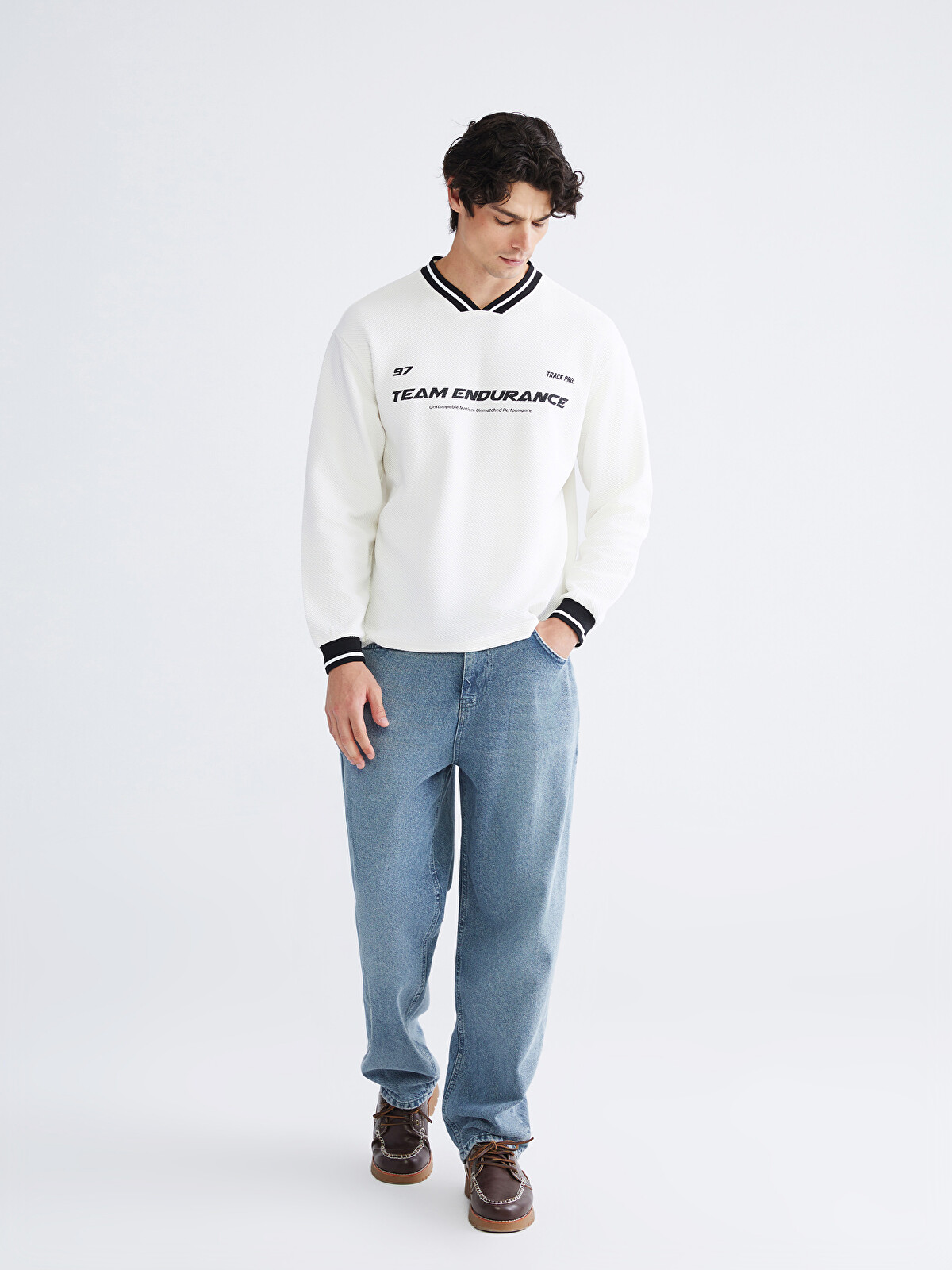 XSIDE V Yaka Uzun Kollu Erkek Sweatshirt - W5L499Z8-EEW | LCW