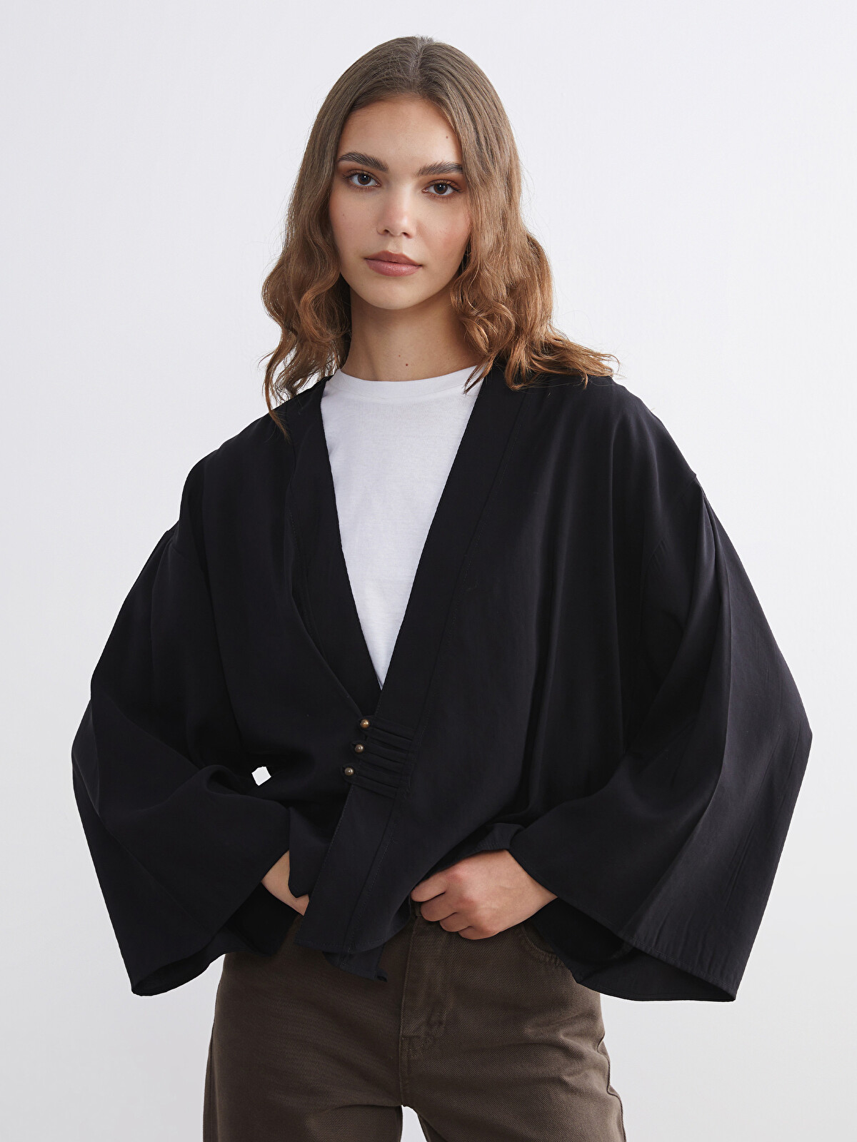 LCW Modest Siyah Kruvaze Yaka Oversize Kadın Kimono - W5M931Z8-CVL