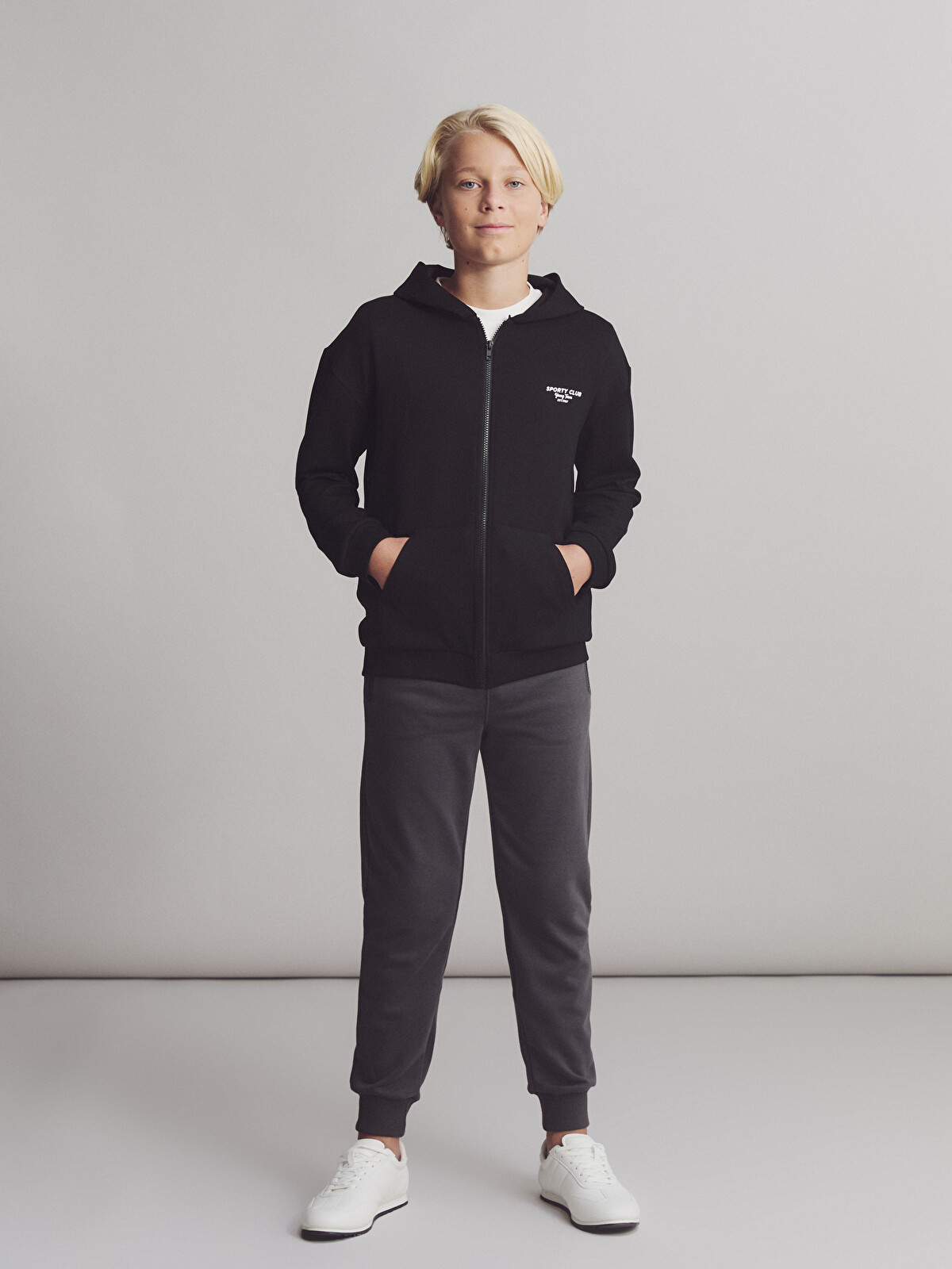 LCW Kids Hooded Boys' Zip-up Sweatshirt - W5MF67Z4-CVL | LC Waikiki