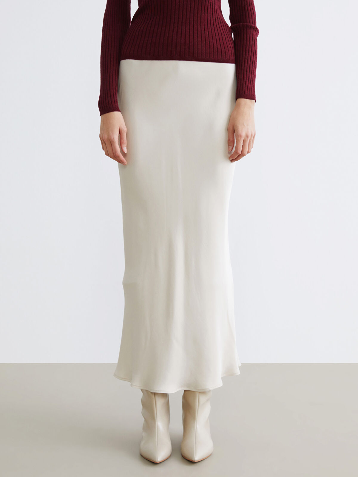 LCW Vision Elastic Waist A-Line Satin Skirt - W5MT06Z8-R9J - LC