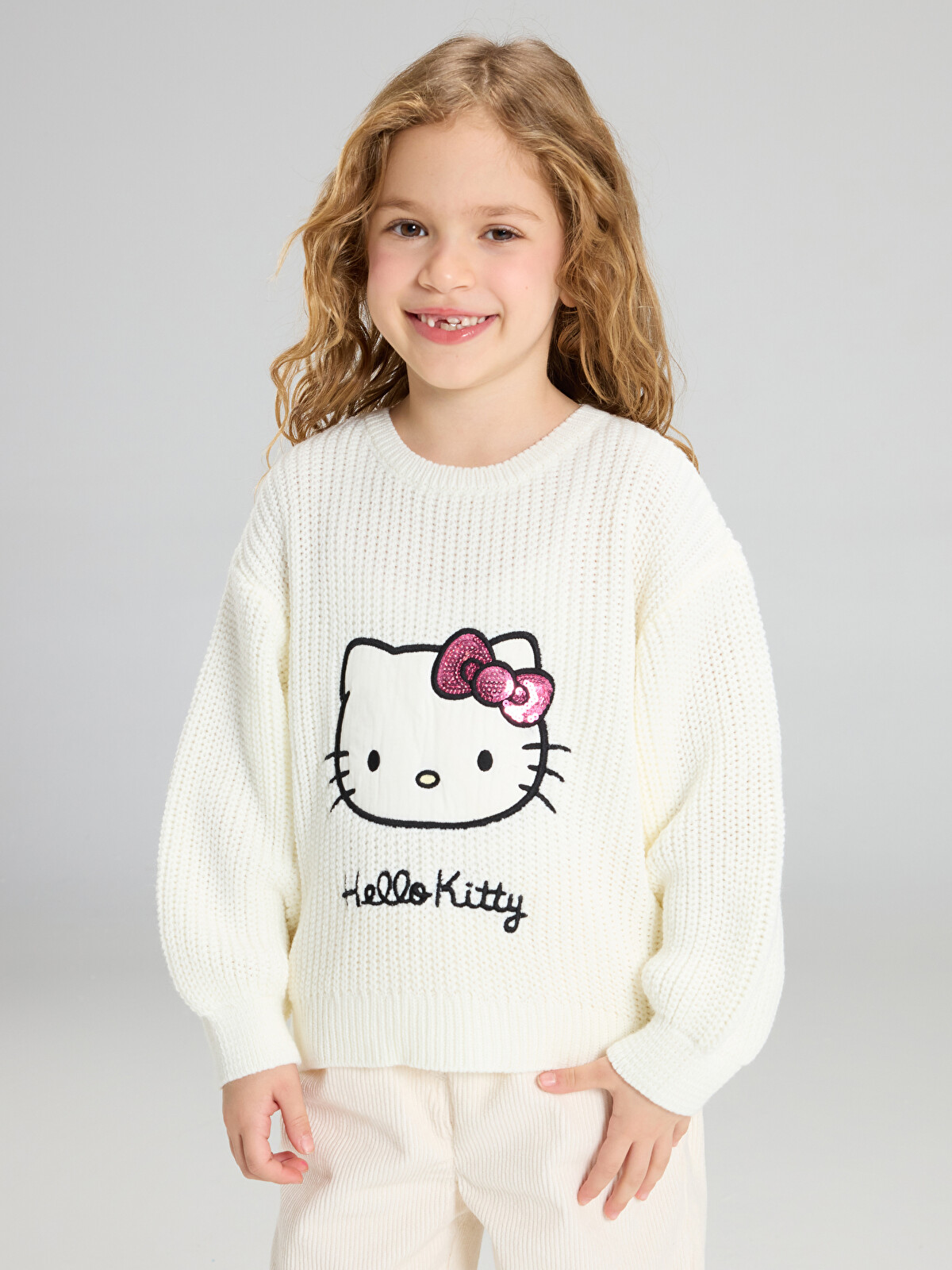 LCW Kids Hello Kitty Printed Girls' Sweater - W5NG88Z1-J1F | LC