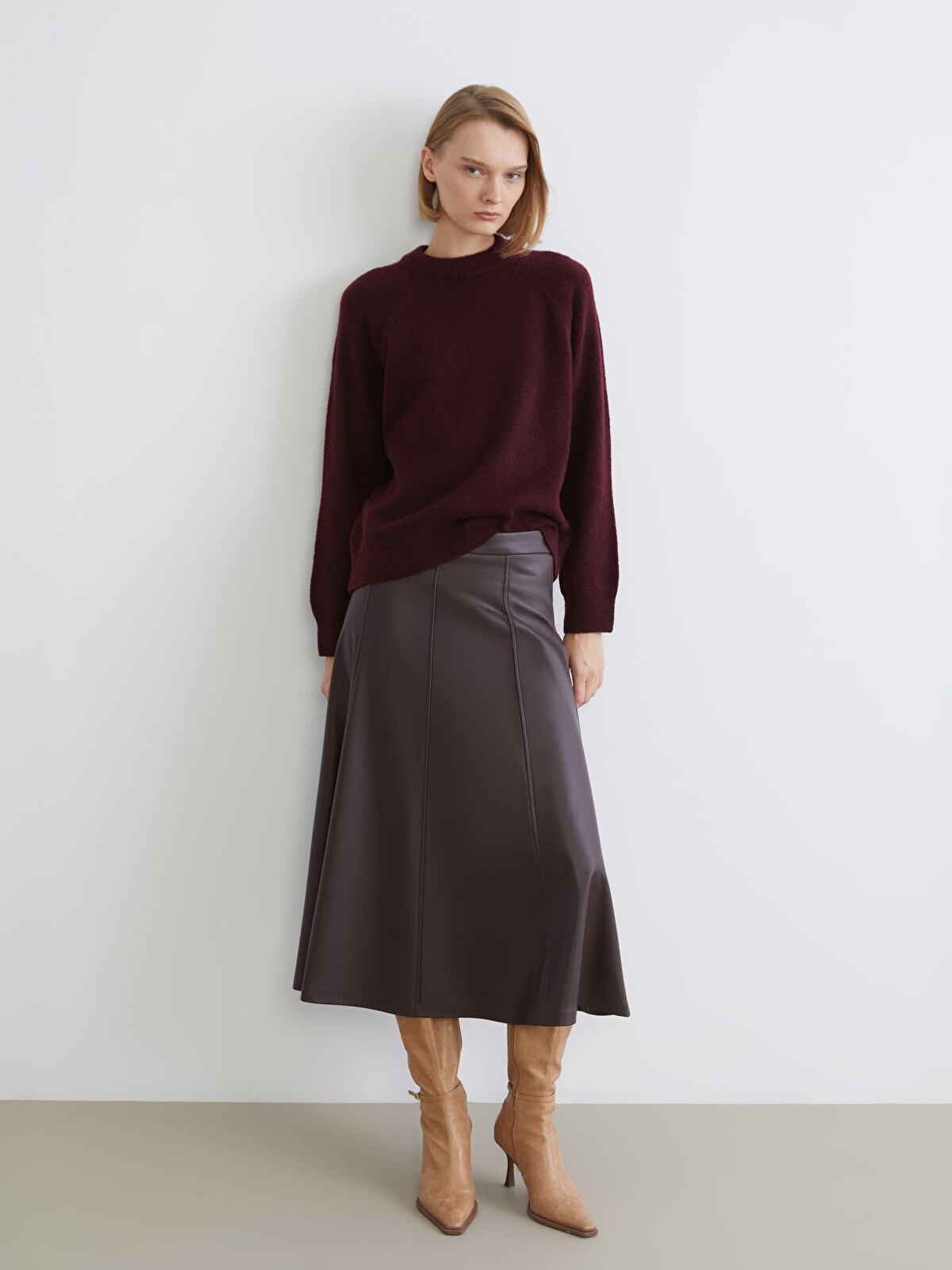 LCW Vision High Waist Zippered A-line Faux Leather Skirt