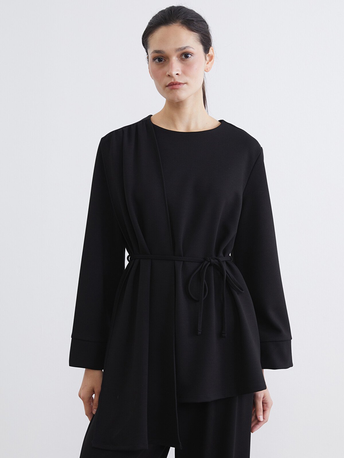 LCW Modest Siyah İnterlok Düz Standart & Regular Kadın Sweatshirt