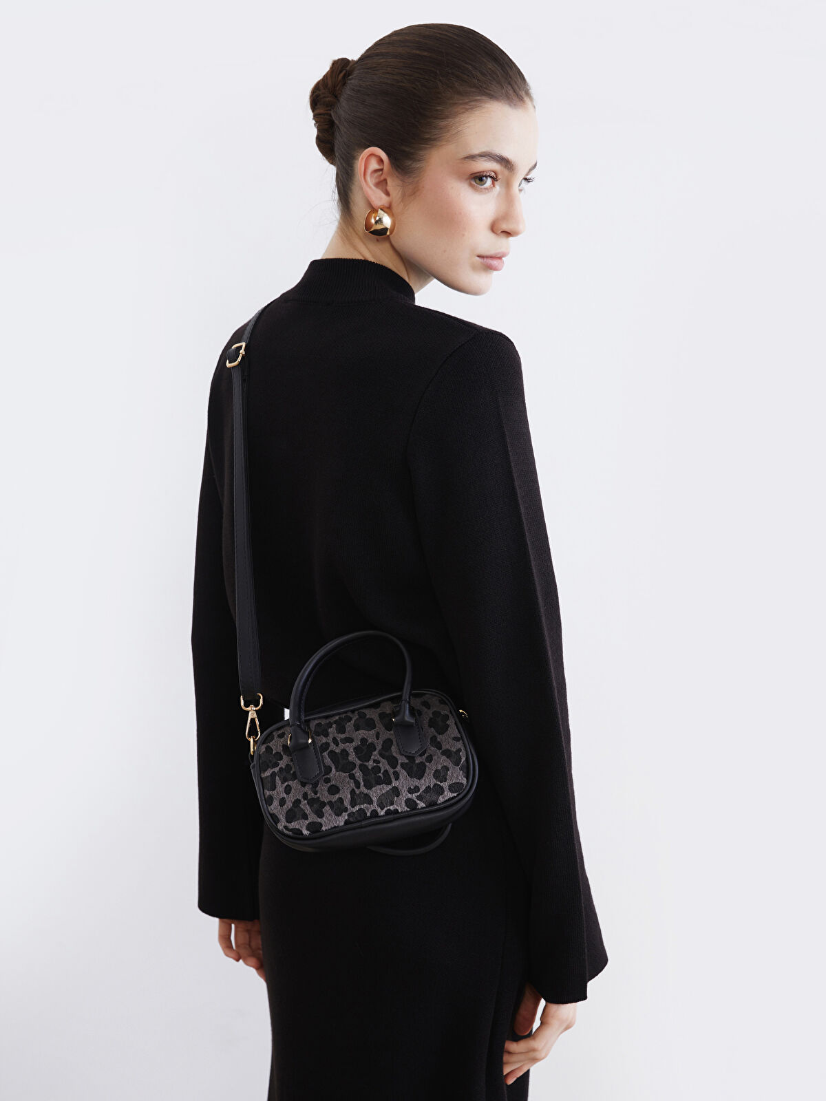 LCW ACCESSORIES Siyah Çıkarılabilir Askılı Kadın Omuz Çantası