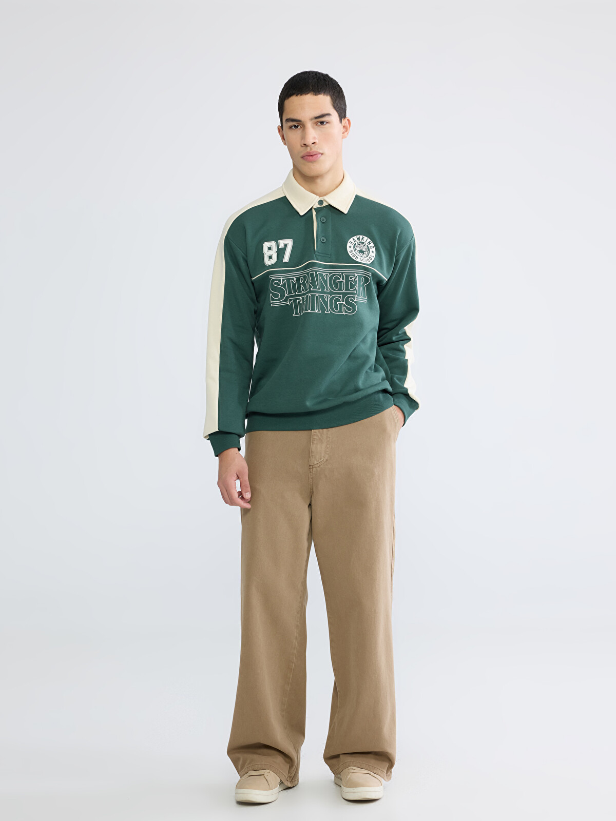 XSIDE Polo Yaka Stranger Things Baskılı Erkek Kalın Sweatshirt