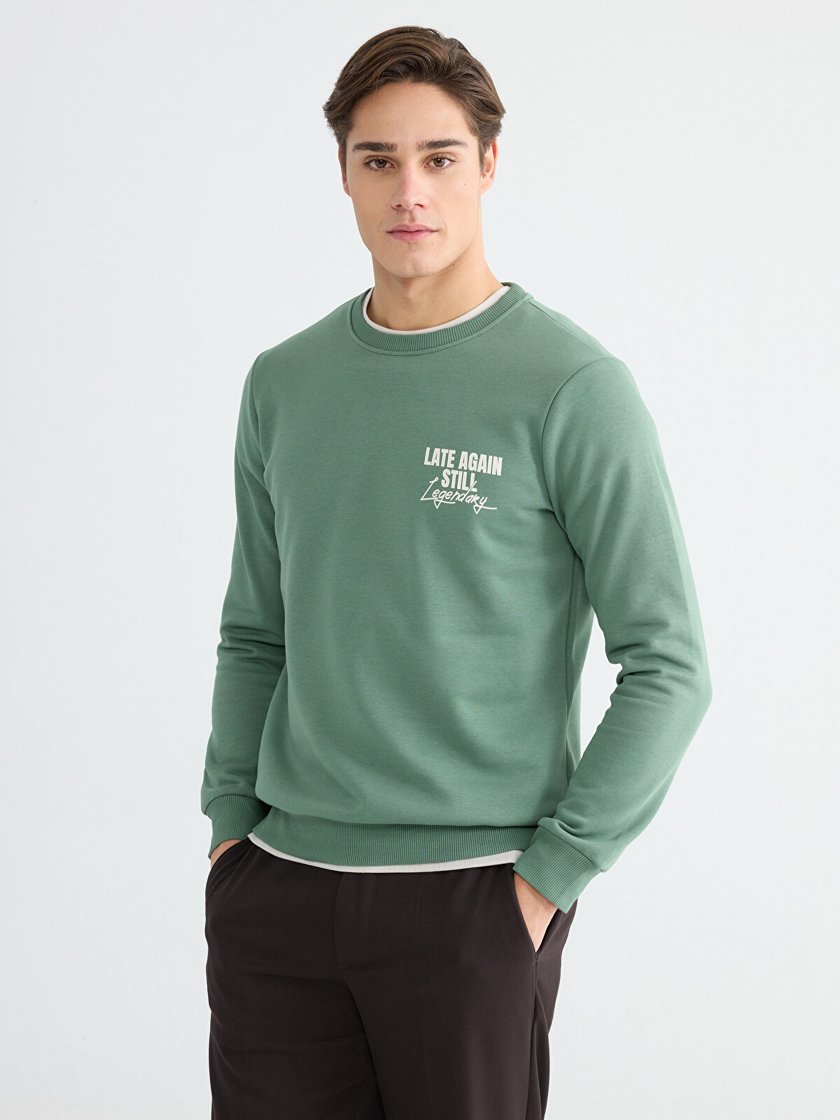 LCWAIKIKI Classic Men's Printed Crewneck Sweatshirt - W5O442Z8-HBA