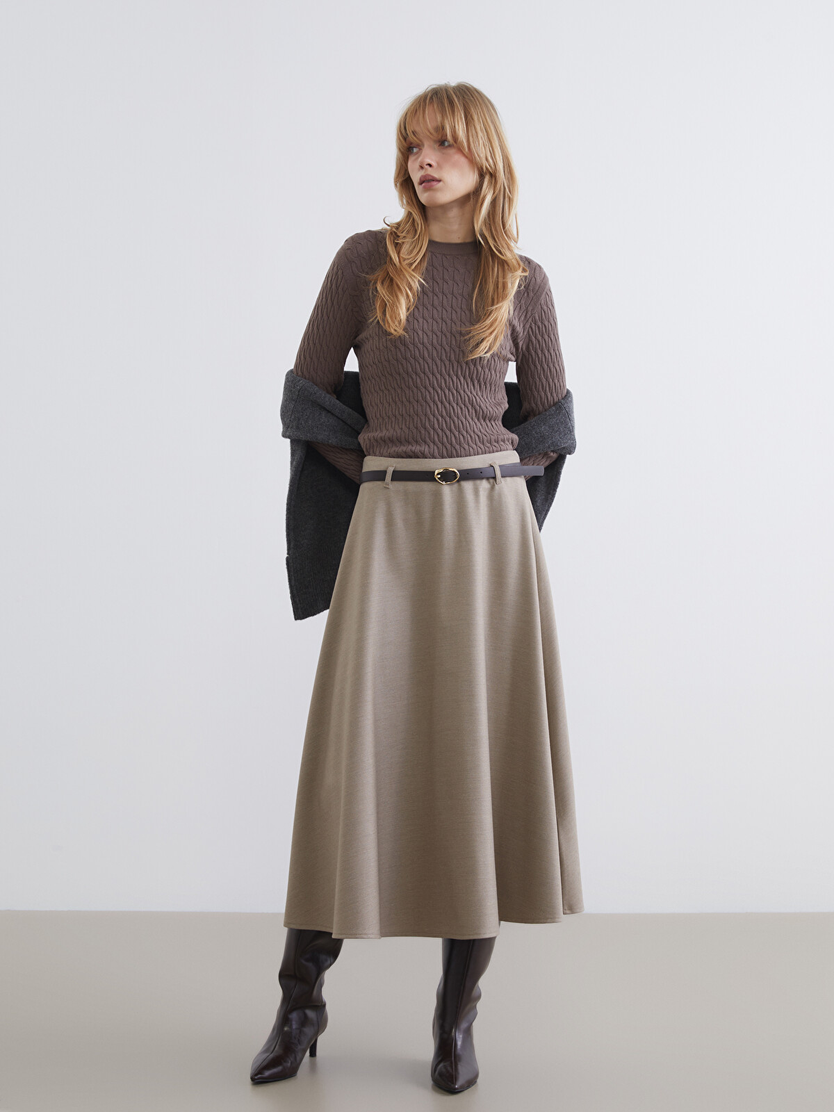 新品　BRIEFING WR BI-COLOR FLARE KNIT SKIRT LCW Vision Belted Flared Skirt - W5OD28Z8-D2Y | LC Waikiki
