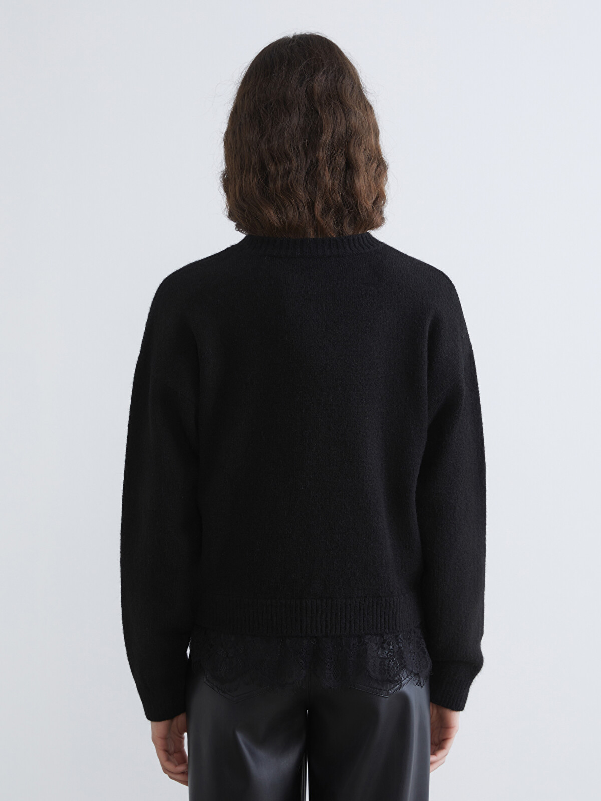 LCW Vision Elevate your style with our crew neck knit sweater
