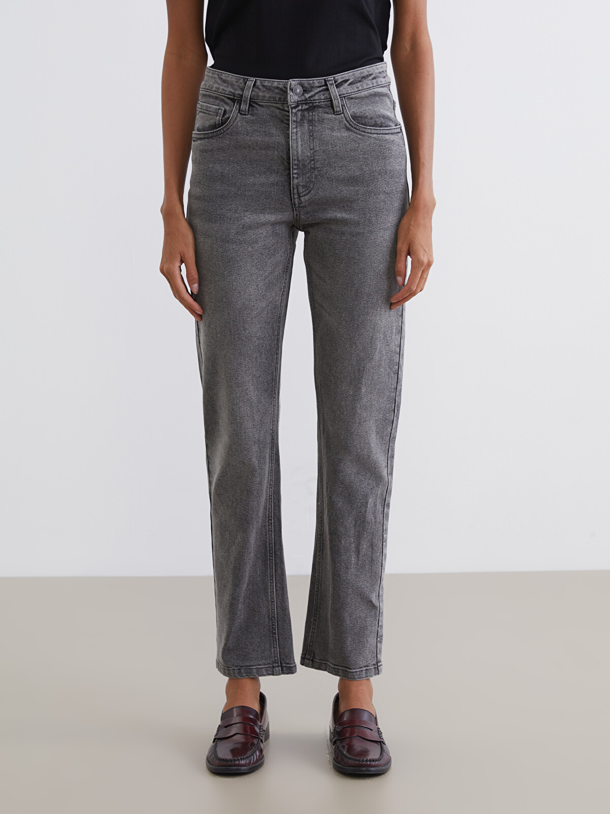 美品 EVERYDAY I LIKE. Loose Jeans グレー 38 LCW Jeans Женские джинсы Mom Fit - S60898Z8-GRD | LC Waikiki