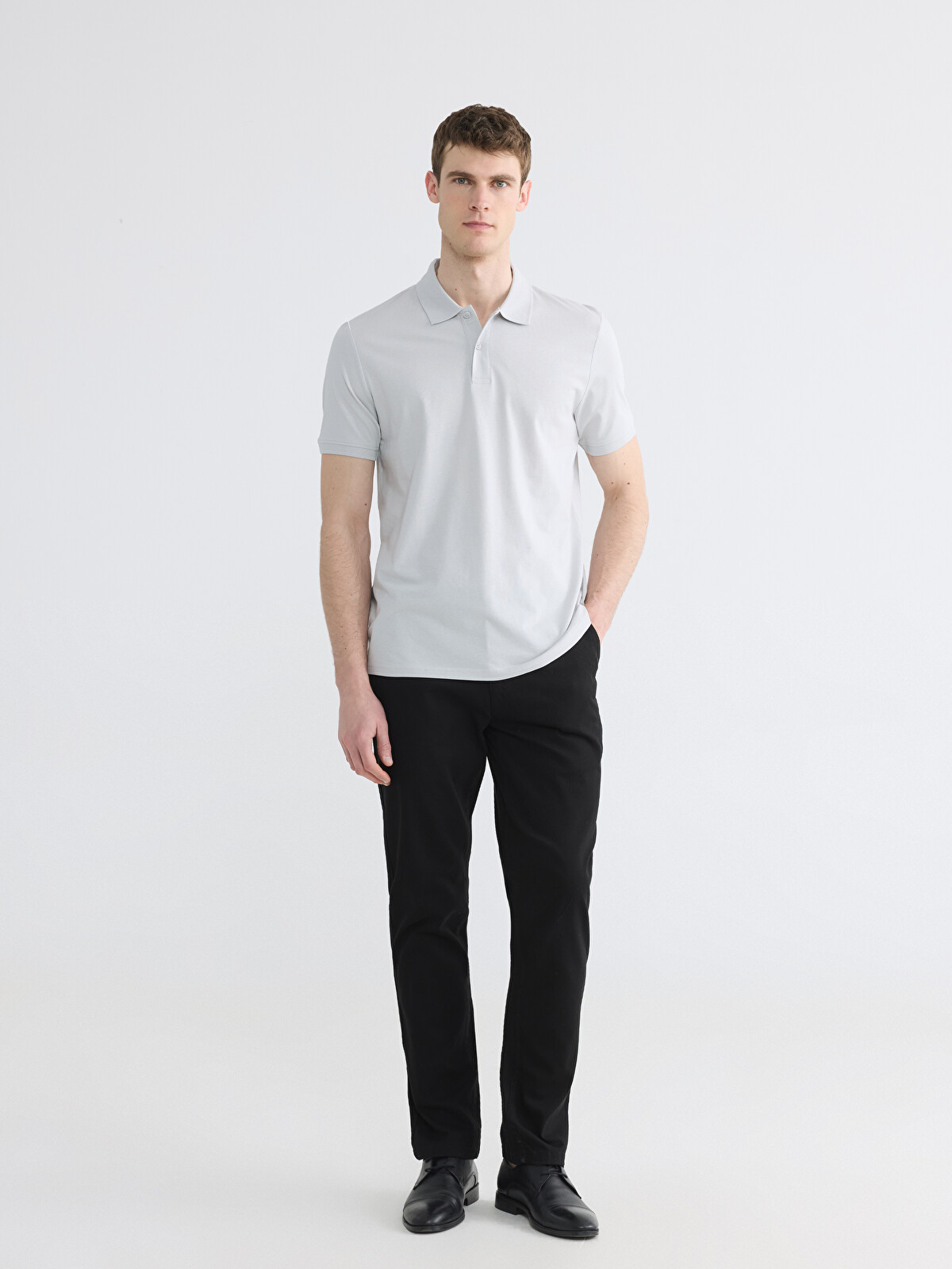 LCWAIKIKI Classic Standard Fit Gabardine Men's Chino Trousers