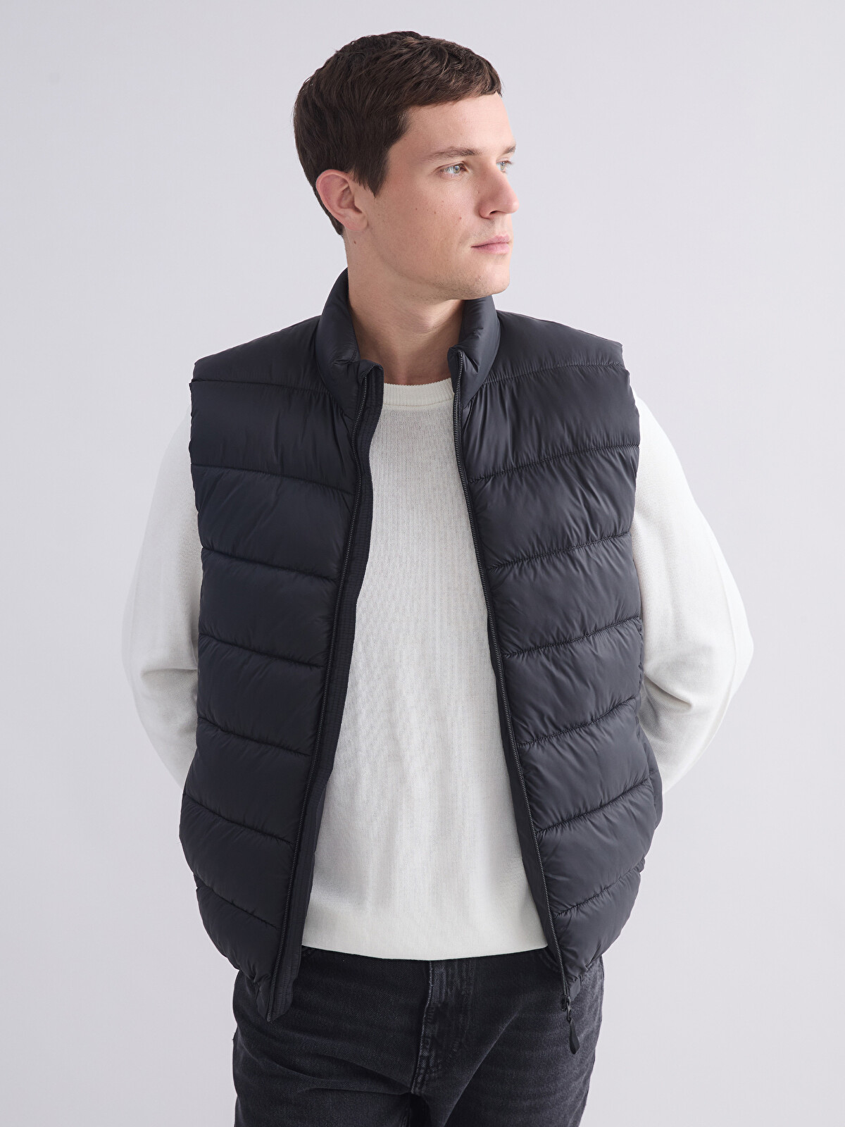 【新品】ARTS&SCIENCE／Stand collar vest XSIDE Slim Fit Stand Collar Men's Padded Vest - S63990Z8-CVL - LC