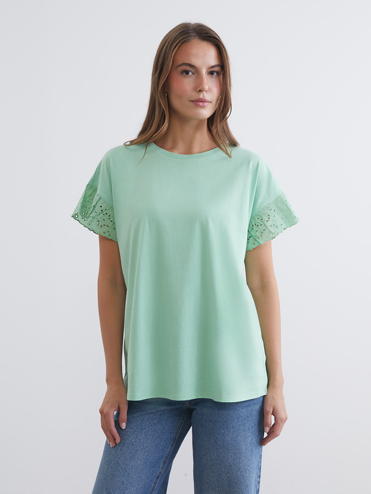 LCW Comfort Crew Neck Lace Detailed Blouse - S64358Z8-G3V | LC Waikiki