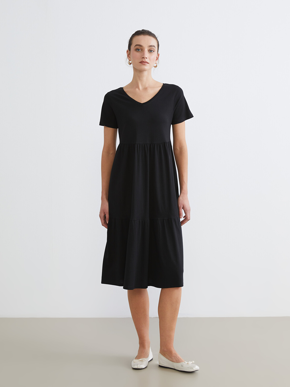 LCW Comfort Crew Neck Layered Dress - S64588Z8-CVL | LC Waikiki